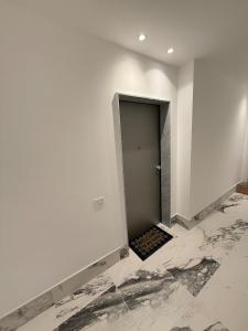 Apartment in Piazza Colombo