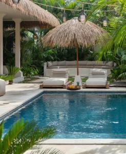 The Jungle - Luxurious & Tropical Concept - 3BR