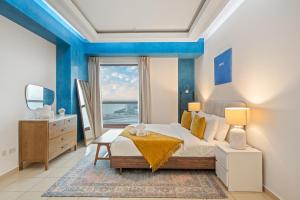 Luxe 3BR and Maid Room with Panoramic Dubai Eye View - JBR Beach