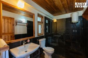 StayVista at Seetalvan Orchards A Pet Friendly Charming Hamlet of Narkanda