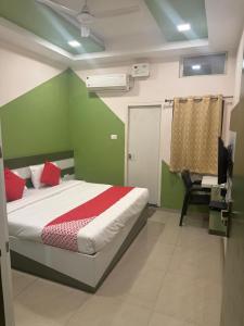SR employee hostel and guest House