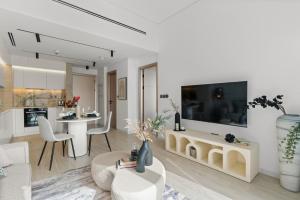 The Smart Concierge - Bay Central