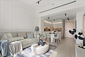 The Smart Concierge - Bay Central