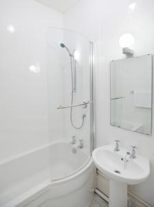 Premier Double Room with Sea View room in Bourne Hall Country Hotel