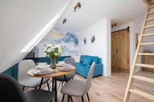 Highlander Style Two-Storey Apartment Hrube Wyżne in Zakopane with Air Conditioning by Renters Prestige