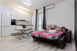 Lugano S&S Home, moderna e tranquilla, vicino al Centro di Milano, con parcheggio gratuito esterno