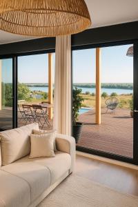Carsium View House