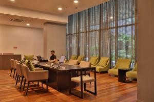 Homestay Walking Distance to PWTC