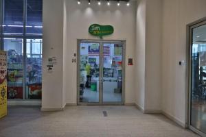 Homestay Walking Distance to PWTC