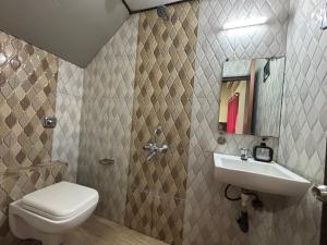 Hotel Kailash Park Near International Airport T2 Mumbai