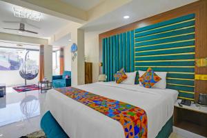 FabHotel Small Daddy Plus - 200m From Calangute Beach