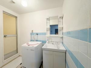 5 minutes walk from Daikokucho Station Dotonbori G301