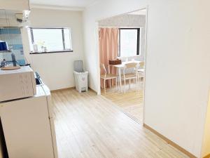 5 minutes walk from Daikokucho Station Dotonbori G301