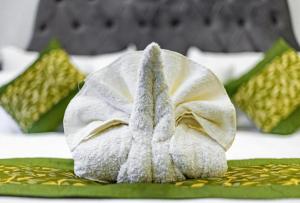 Hotel Mayur C R Park - Greater Kailash New Delhi