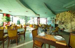 Castagna Palace Hotel & Restaurant