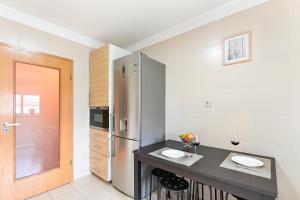 Prelada Apartment With Garage 2 rooms by Su e Luís