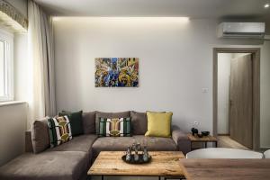 Petite Palace Apartment by Konnect, Old Corfu Town