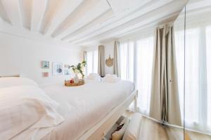 Charming studio 2P in the heart of Paris
