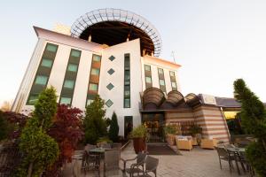 Castagna Palace Hotel & Restaurant