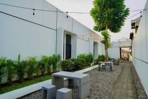 OFO Kost Premium Kampung Inggris Pare Syariah Mitra RedDoorz