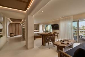 Aya Resort - Adults Only