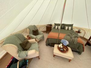 Fairy Wren Off Grid Luxury Glamping Retreat in Wine Country