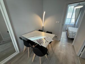 Appartement cosy avec cour privée en centre-ville