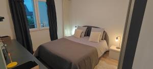 Maison chaleureuse avec jardin et piscine, Coubron