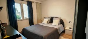 Maison chaleureuse avec jardin et piscine, Coubron