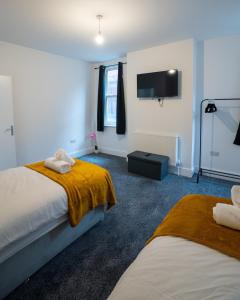 Black Friday Special! Modern Bright Two Bedroom City Centre Stay - Arboretum Retreats