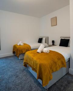 Black Friday Special! Modern Bright Two Bedroom City Centre Stay - Arboretum Retreats