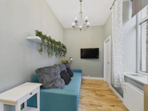 Affordable City Centre Studio next to JRT