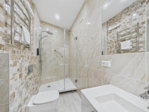 Affordable City Centre Studio next to JRT