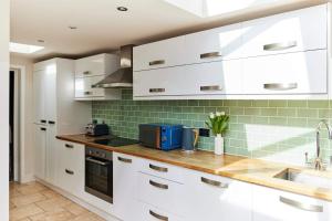 Earls Court Garden Level