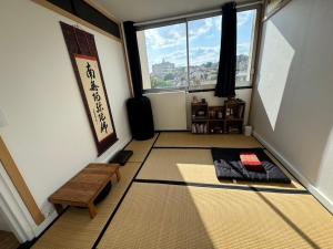 Japanese Tatami Room between Paris and Versailles