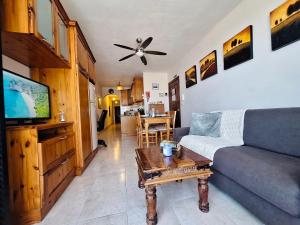 Seafront beach home with panoramic Ocean Views