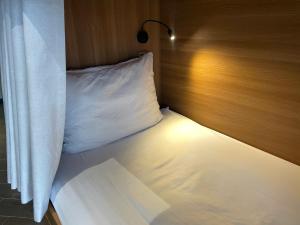 Tropical Dorm Hostel Da Nang by Haviland