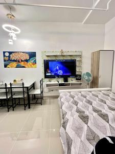 Paradise Point Staycation