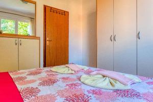 Holiday apartment Vesna 4 with terrace