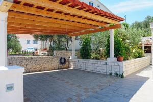 Studio Lumbarda 9325a