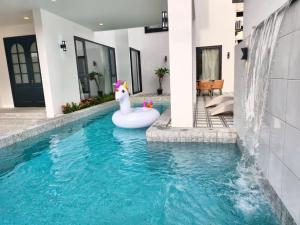 Blue Ocean pool villa