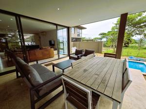 3 Sanctuary Villa, Zimbali