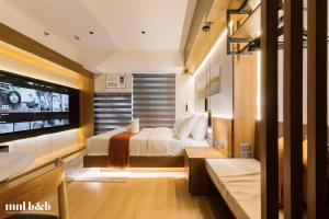 Near Venice Mall! Hotel 1BR Unit in Viceroy Residences