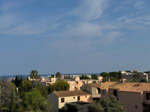 3-room apartment in Antibes - Swimming pool - Sea view