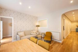 Lujo y comodidad tu refugio con estilo y amplitud