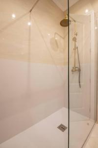 Lujo y comodidad tu refugio con estilo y amplitud