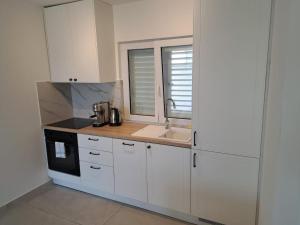 Seafront Suites Maja