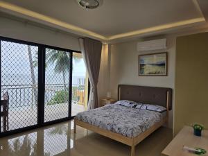 Kailani Beach Resort