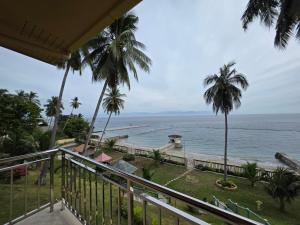 Kailani Beach Resort