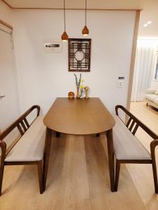Hongik University Station 3 bedroom